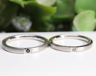 結婚指輪カラーダイヤモンドダイヤモンドななこ留め彫り留めスターダストつや消し