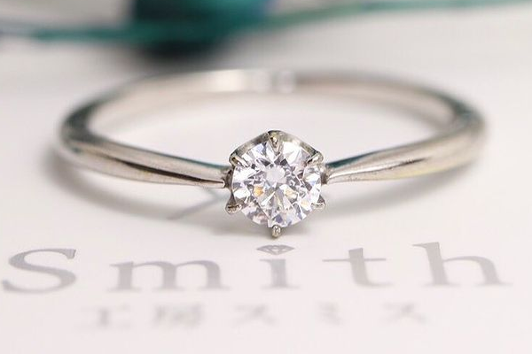 design-sample2 | 工房Smith札幌 アームを絞ってセンターダイヤを際立たせる