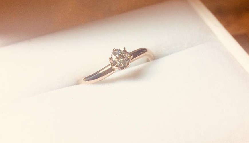 img_engagementring-platinum-design_02 | 工房Smith札幌 指輪のアームがウェーブのデザイン
