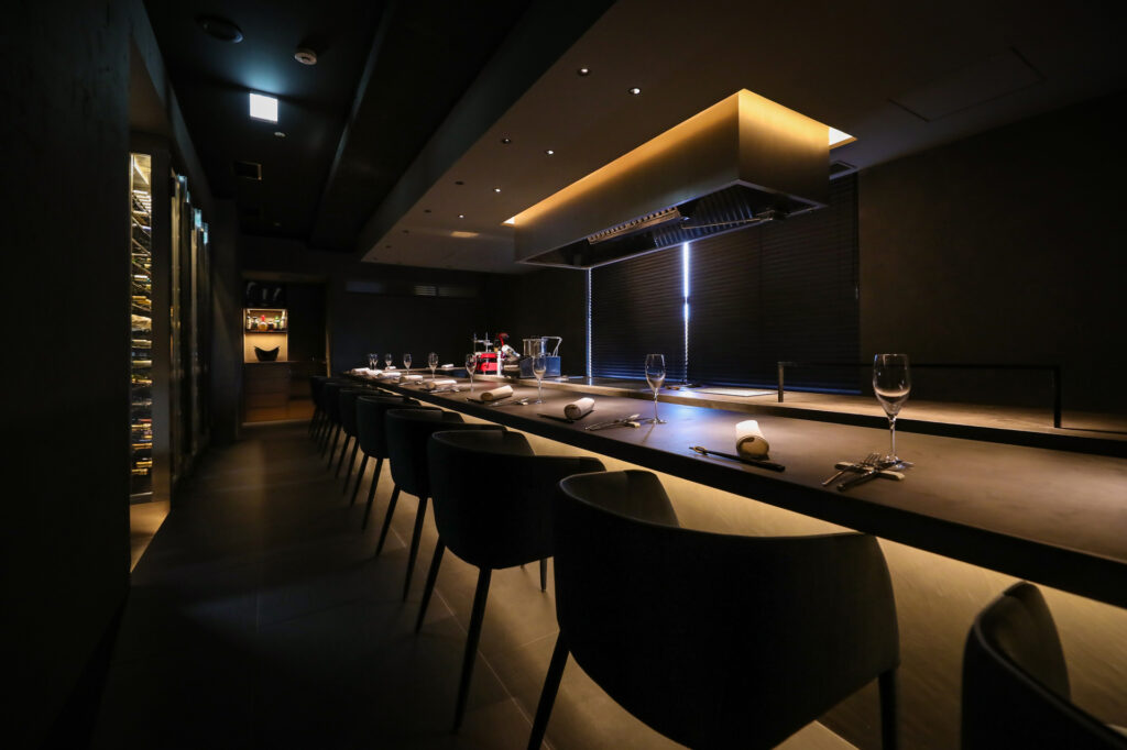 yanagi | 工房Smith札幌 YANAGI TePPaN UNBORN GASTRONOMY