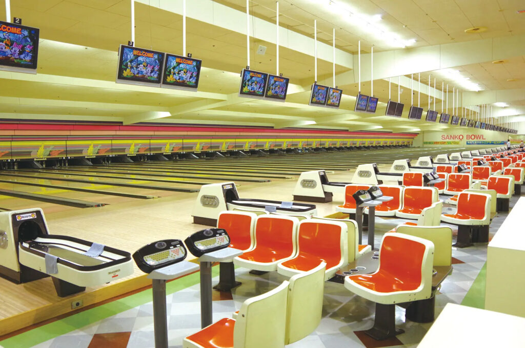 サンコーボウル | 圧倒的スケールの都市型スポーツ施設 | 工房Smith札幌 サンコーボウル | 圧倒的スケールの都市型スポーツ施設