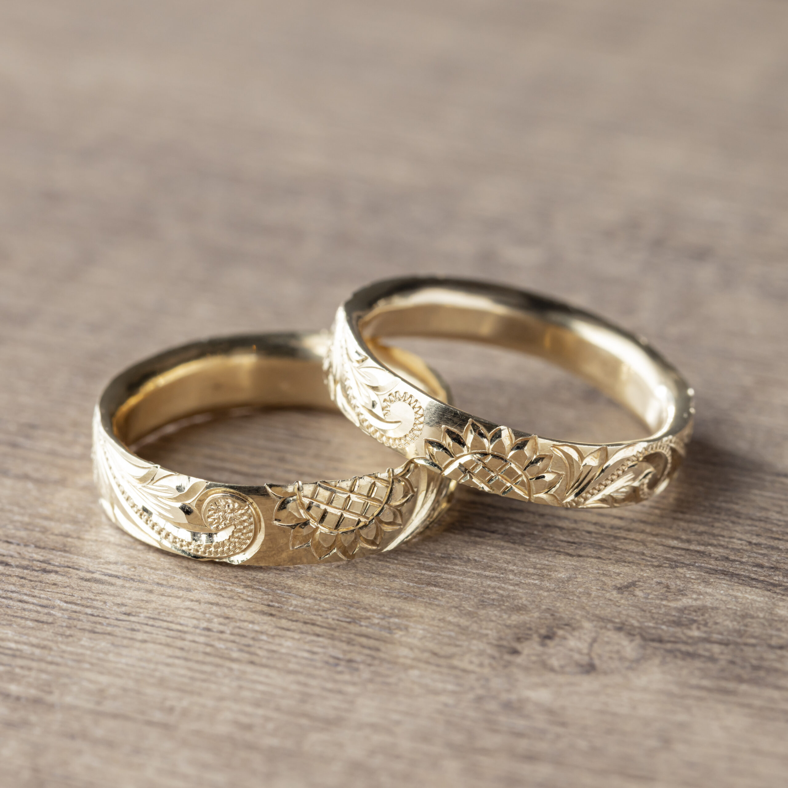 結婚指輪（彫金工法）ハワイアン鏡面