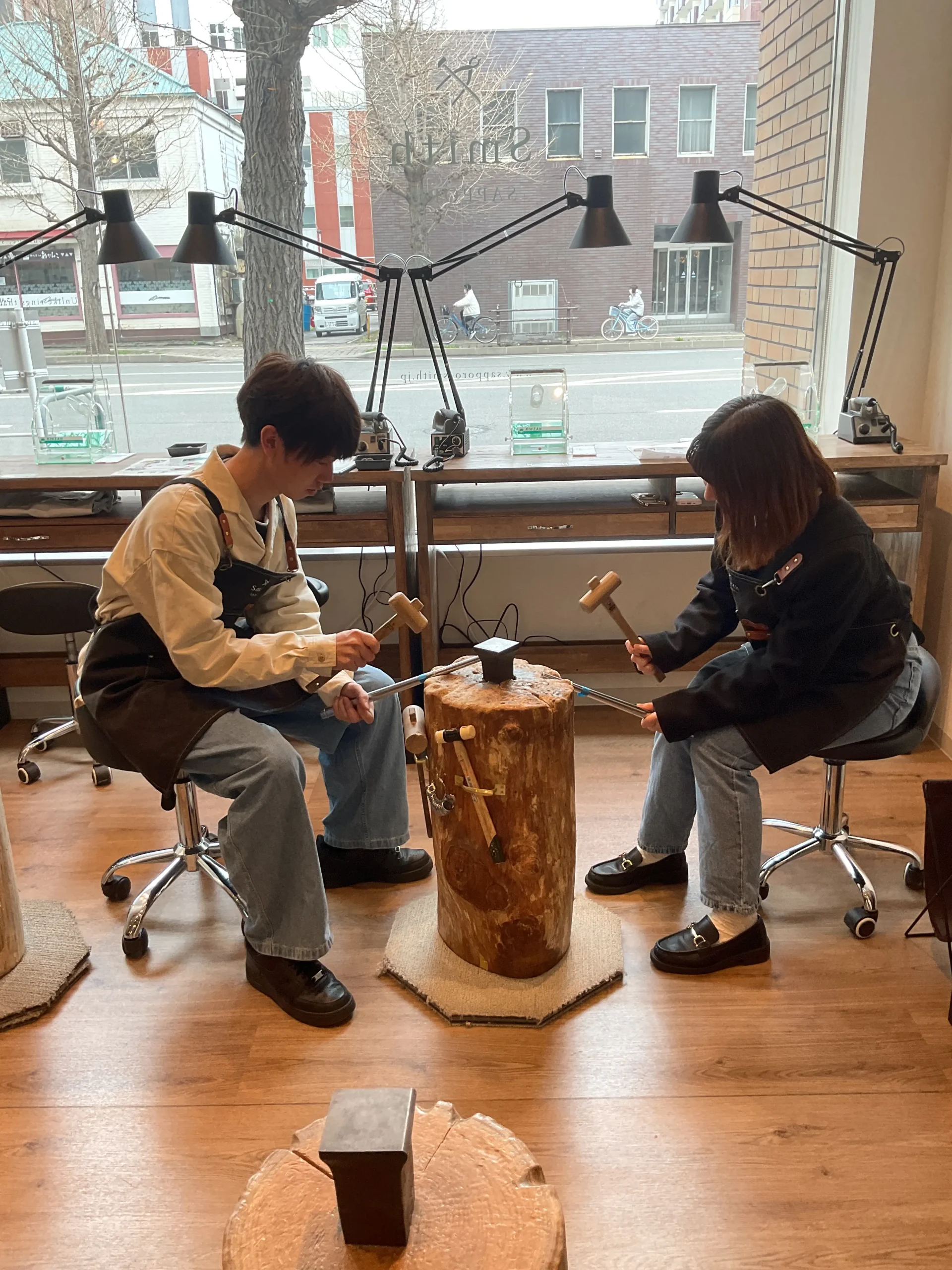 ｜M様・H様【スタッフの方が優しく教えてくださり楽しく作業することができました】