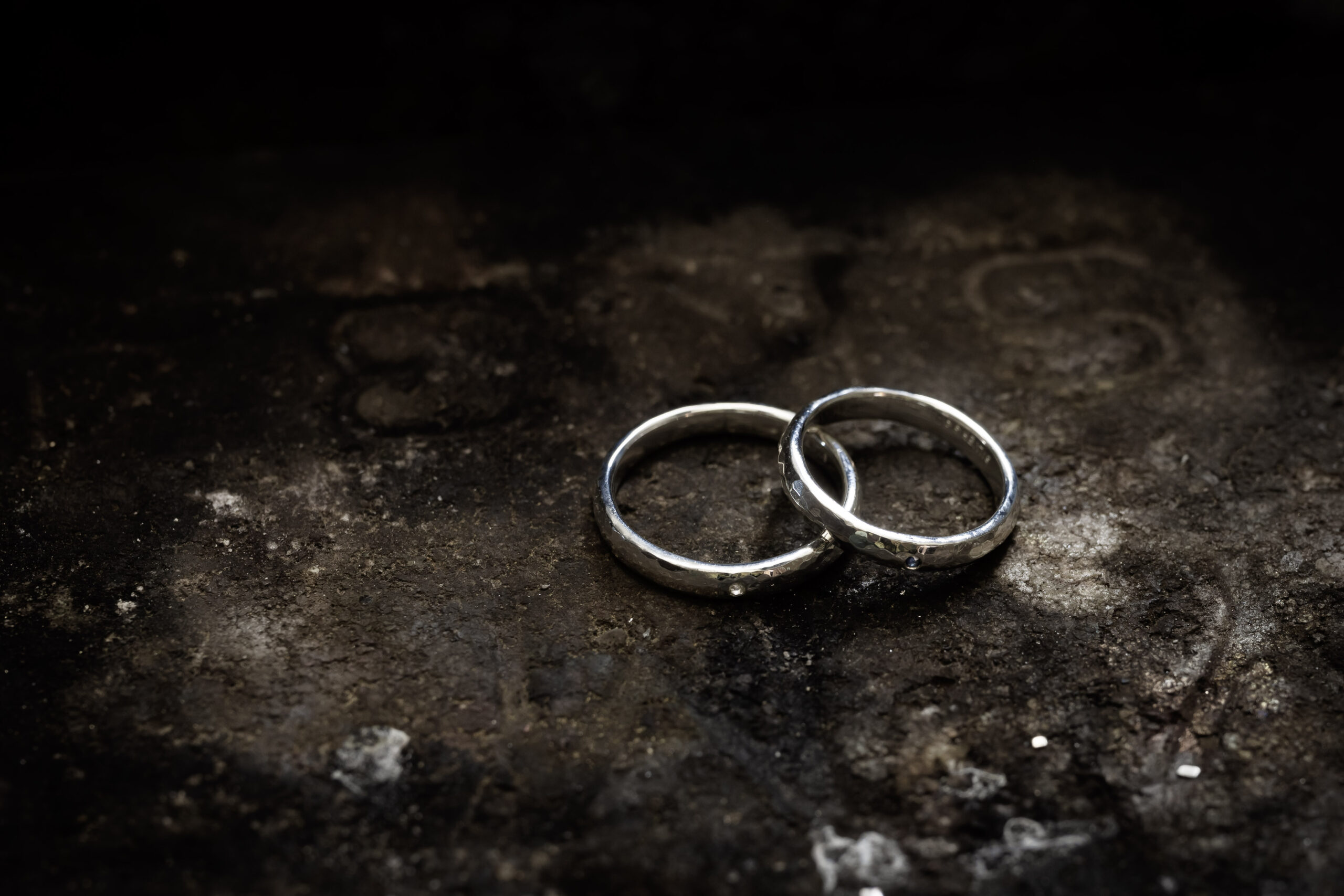 S-7842 | 工房Smith札幌 複数の指に指輪をはめる時の注意点