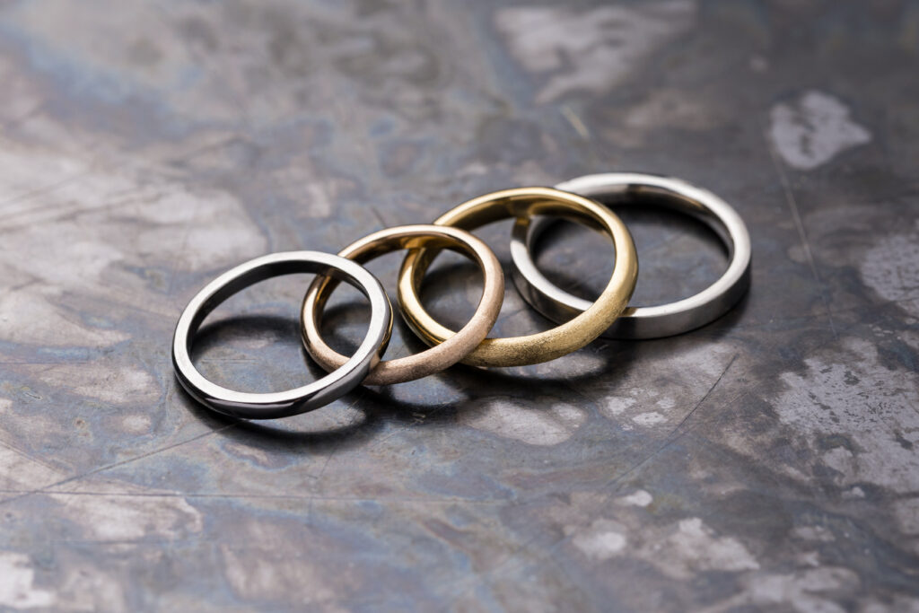 23FB_0195 | 工房Smith札幌 小指につける指輪の意味は?