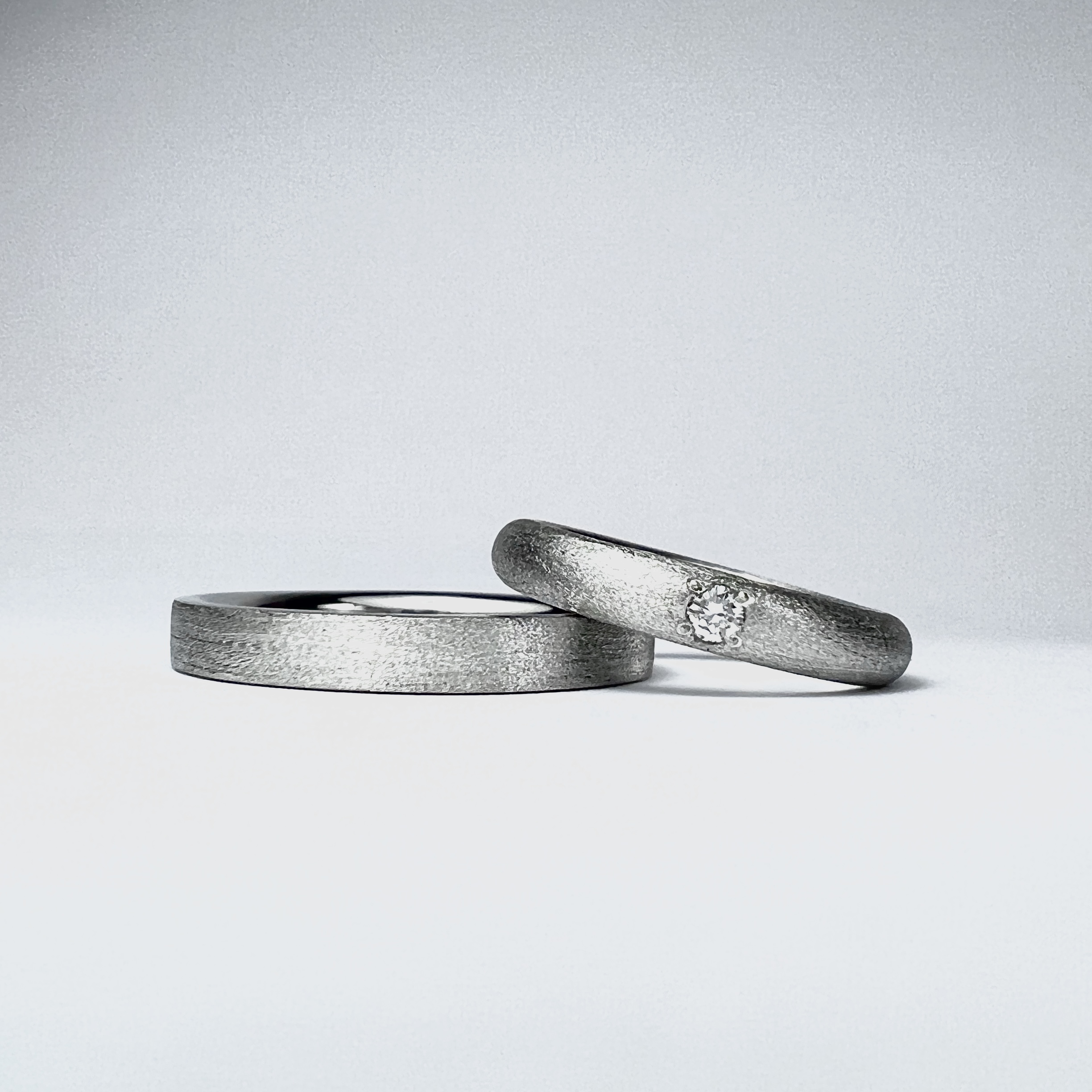 結婚指輪（彫金工法）ダイヤモンドななこ留めスターダスト