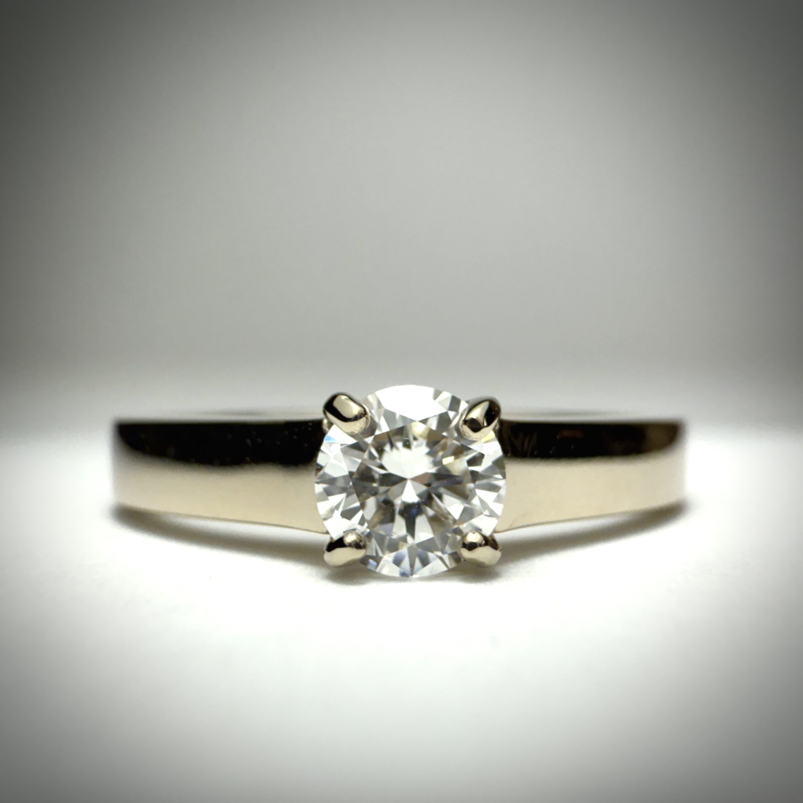 婚約指輪（WAX工法）ダイヤモンド4本爪鏡面