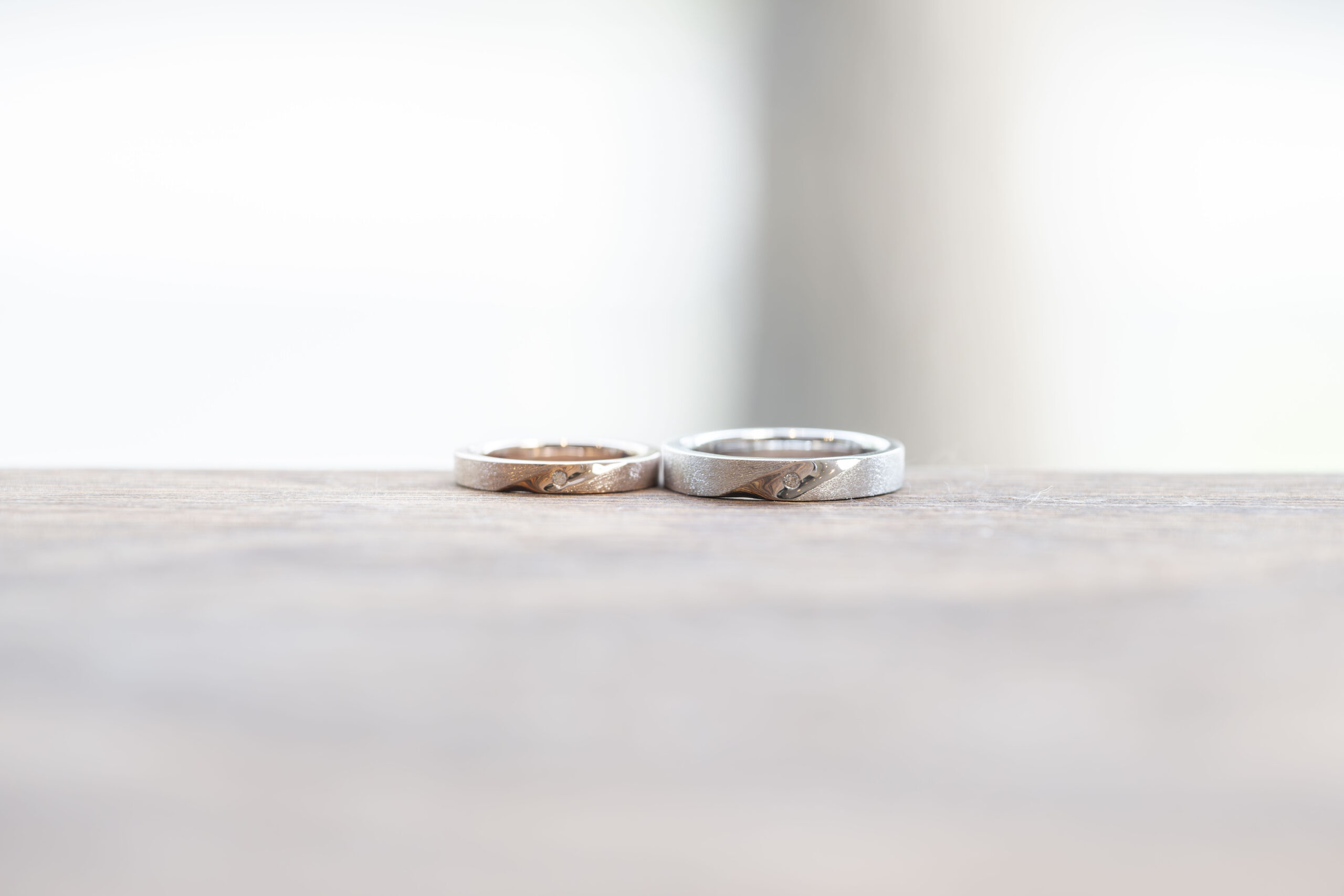 ペアリング（彫金工法）ダイヤモンド伏込み留めカラーコーティングスターダストメビウス鏡面