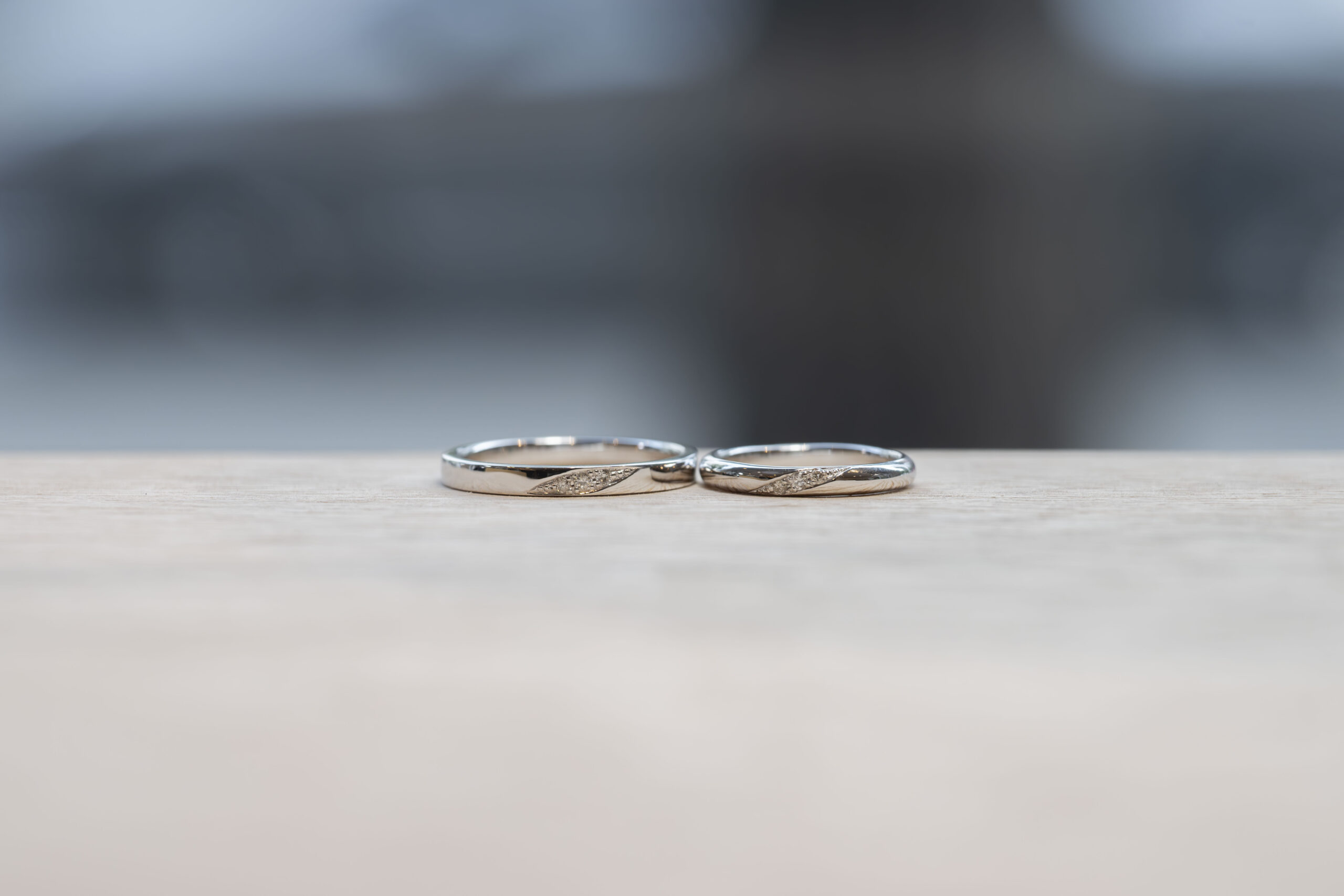 ペアリング（彫金工法）ダイヤモンド彫り留め鏡面