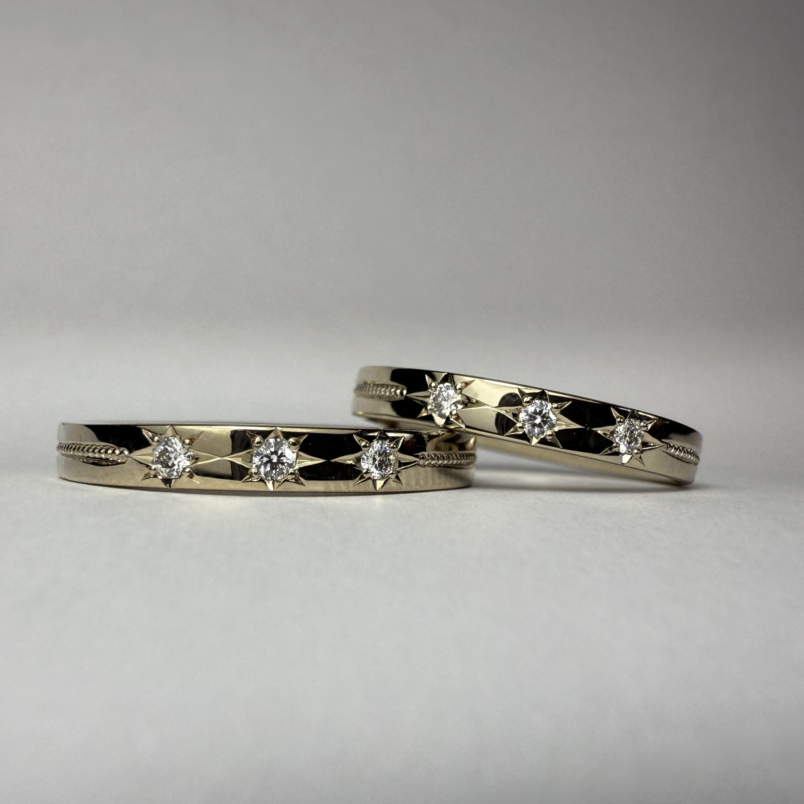 結婚指輪（彫金工法）ダイヤモンド五光留めミル打ち鏡面