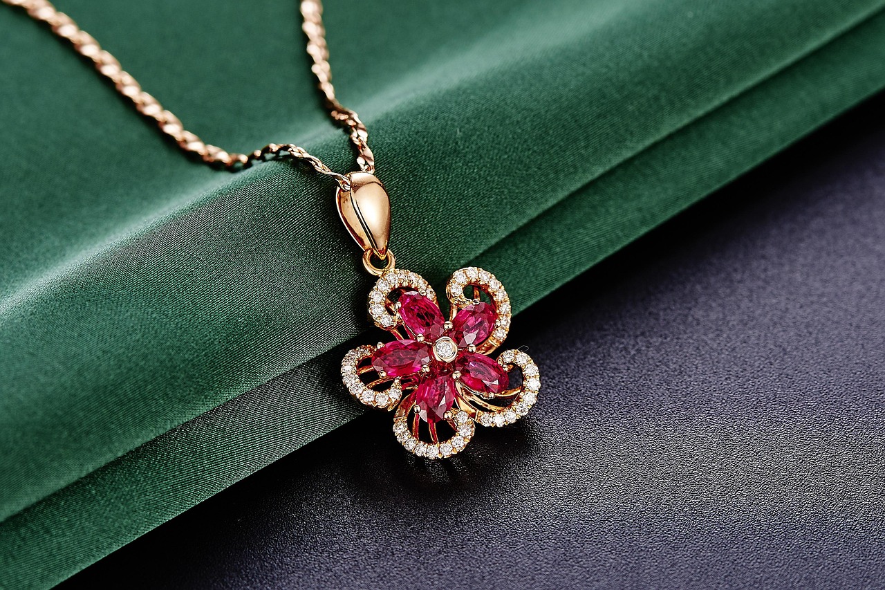 jewelry-625726_1280 | 工房Smith札幌 ペンダント