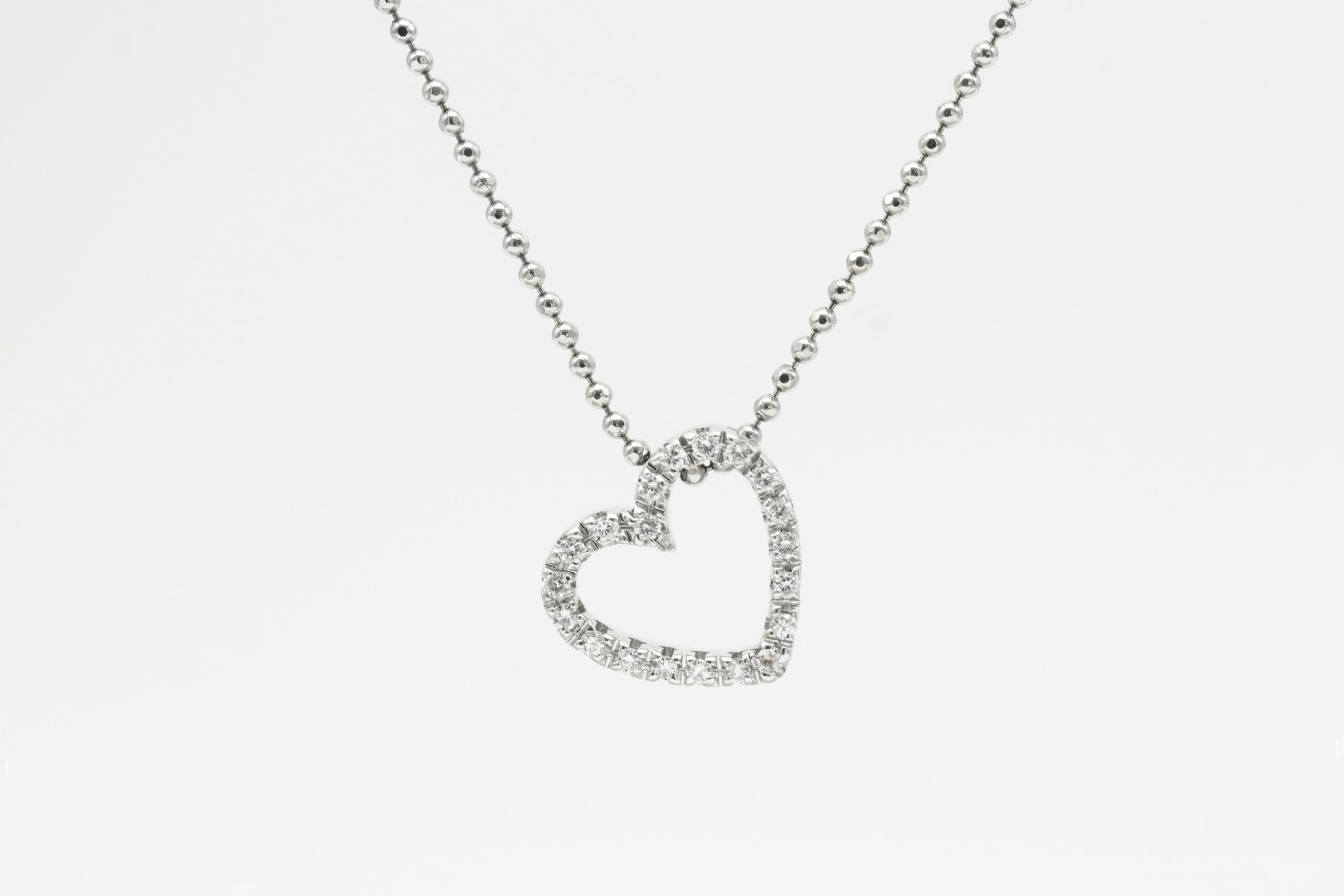 sabrianna-ZoDgJpXzDB8-unsplash | 工房Smith札幌