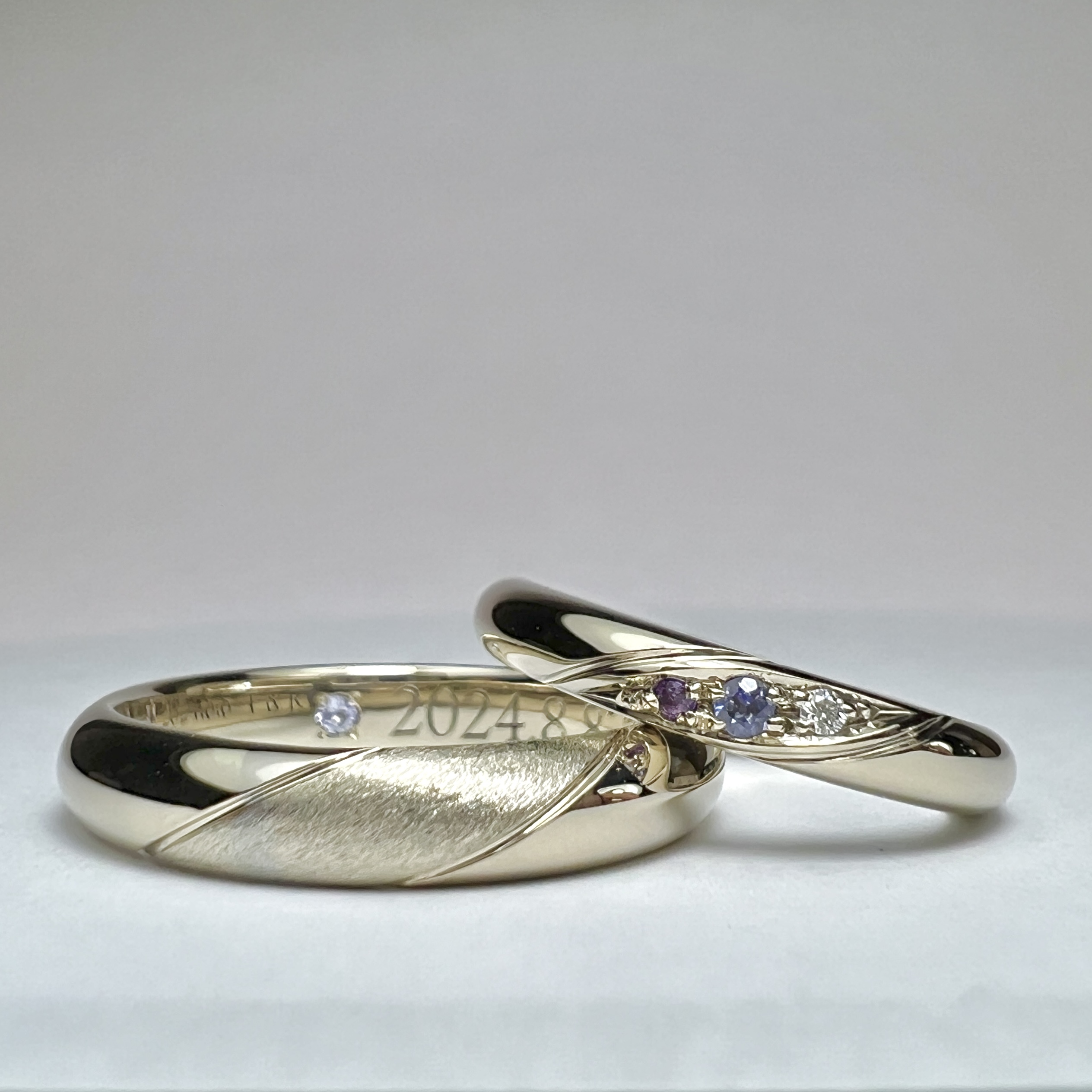 結婚指輪（彫金工法）アメジストダイヤモンドタンザナイト彫り留めスターダストライン加工レーザー刻印鏡面