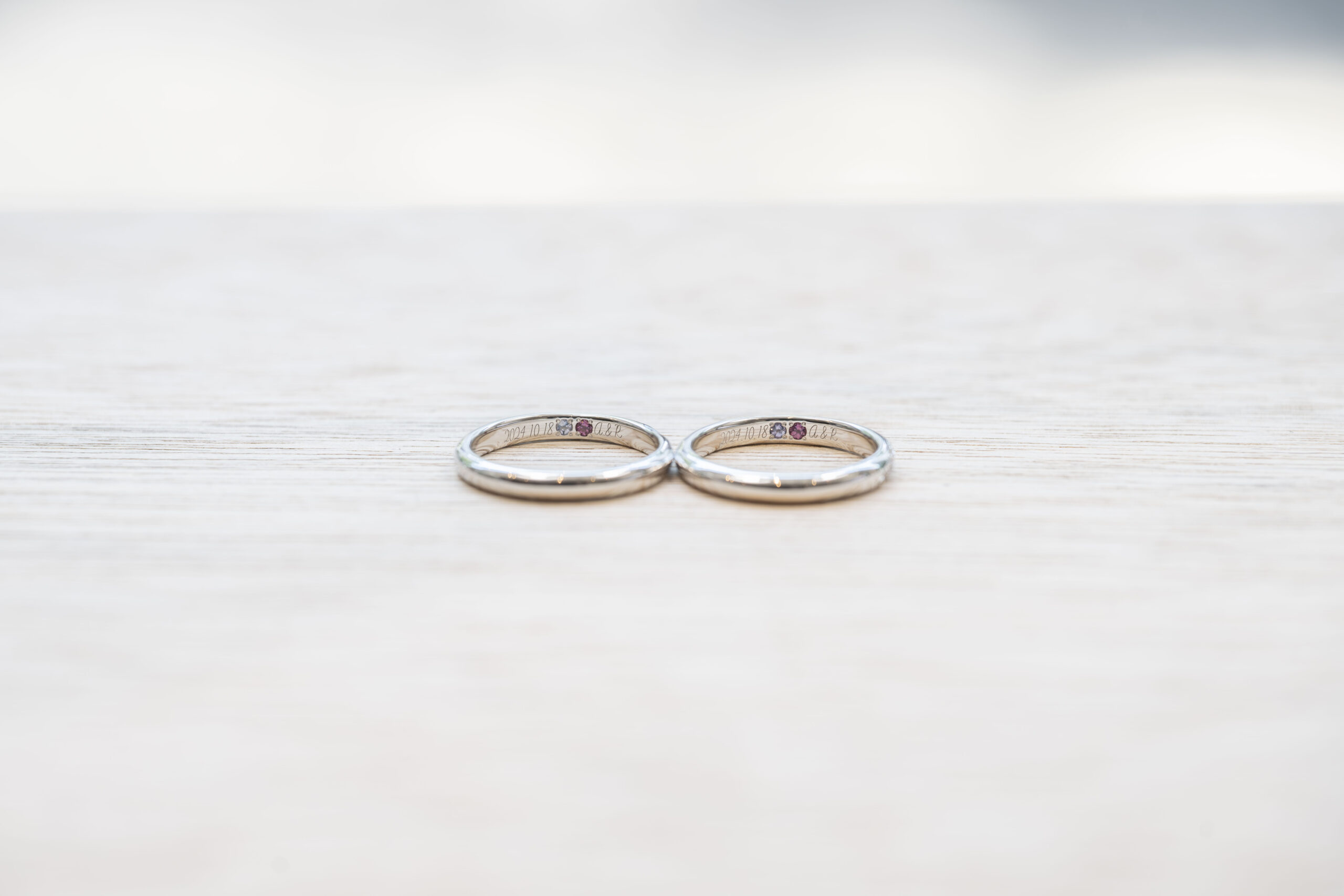 ペアリング（彫金工法）ガーネットタンザナイトななこ留めレーザー刻印鏡面